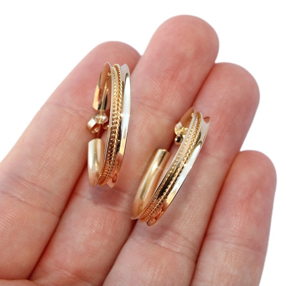 Vintage 14K Gold Hoop Earrings Large / Wide Hoops with Twisted Rope Cable Detail - Picture 3 of 7